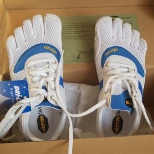Vibram five fingers